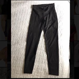 Old Navy Black Cheetah Print Leggings High Waisted